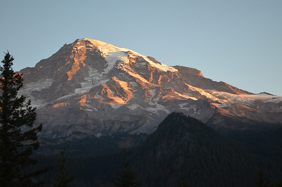 Mt Rainier Sunrise