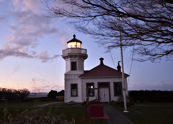 Mukilteo Lighthouse sunset