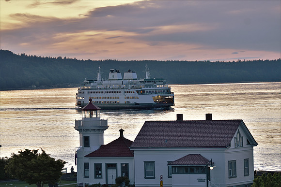 Mukilteo LH and Ferry