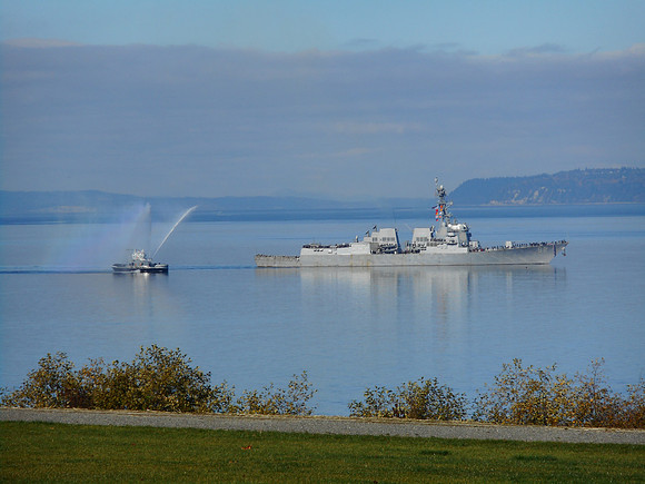 DDG-92 USS Momsen Welcomed Home