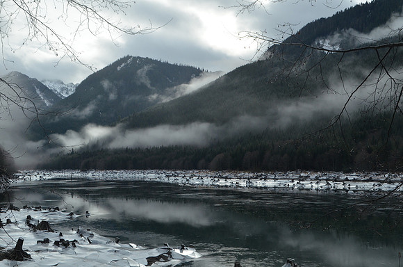 east end of Spada Lake winter