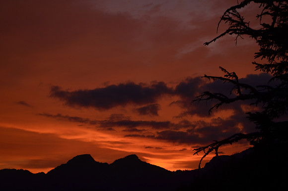 Mt Sunset 300