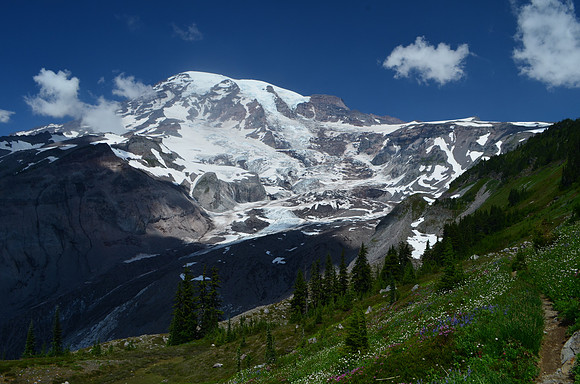Moraine Trail - Paradise