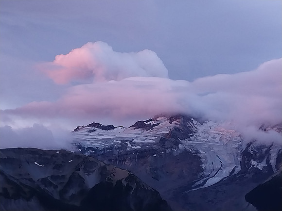 Mt Goat atop the cloud